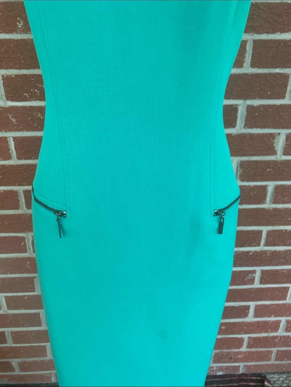 Emerald Green Kasper dress - Picture 4 of 7